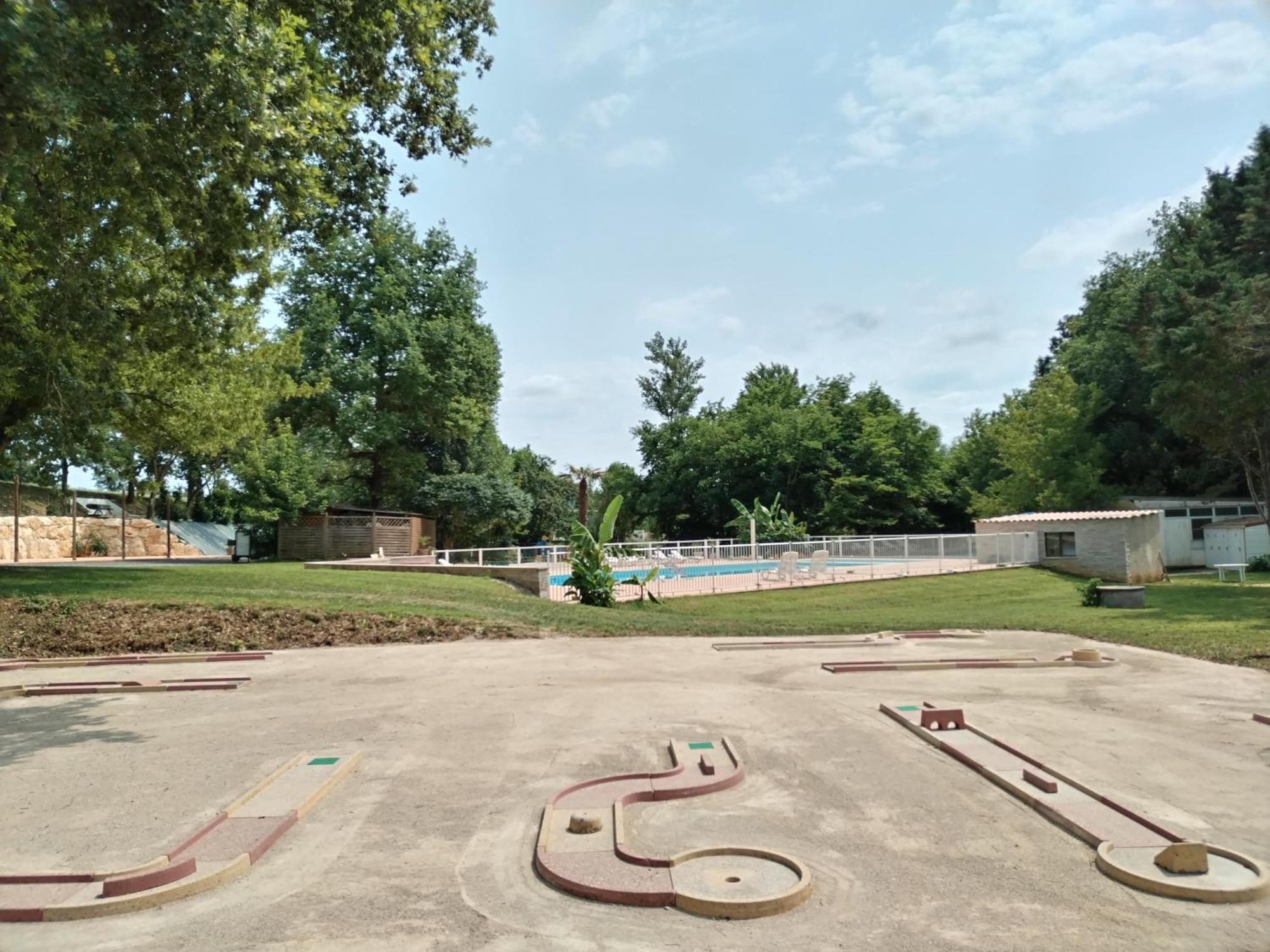Soturac Camping Nature Le Valenty Mobil-Home-Dordogne Panoramique Clim Piscine מראה חיצוני תמונה