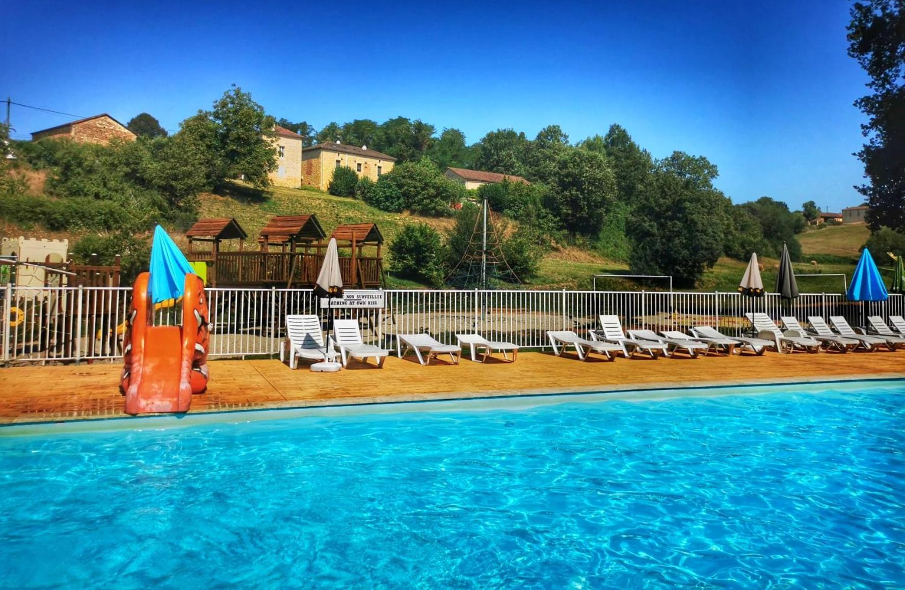 Soturac Camping Nature Le Valenty Mobil-Home-Dordogne Panoramique Clim Piscine מראה חיצוני תמונה